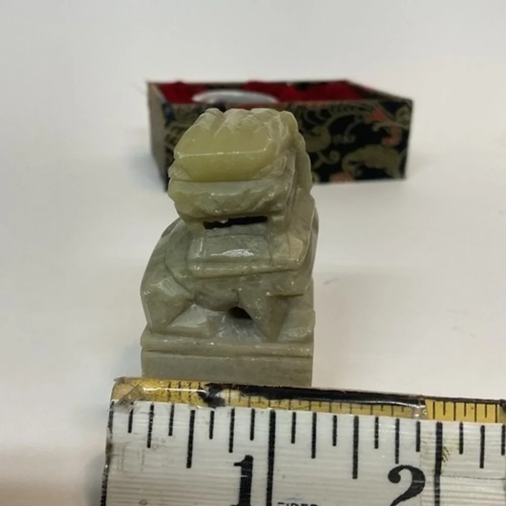 VTG  NWOT Pier One Chinese Character Friend Stamp Set Oriental Spirit 2.5